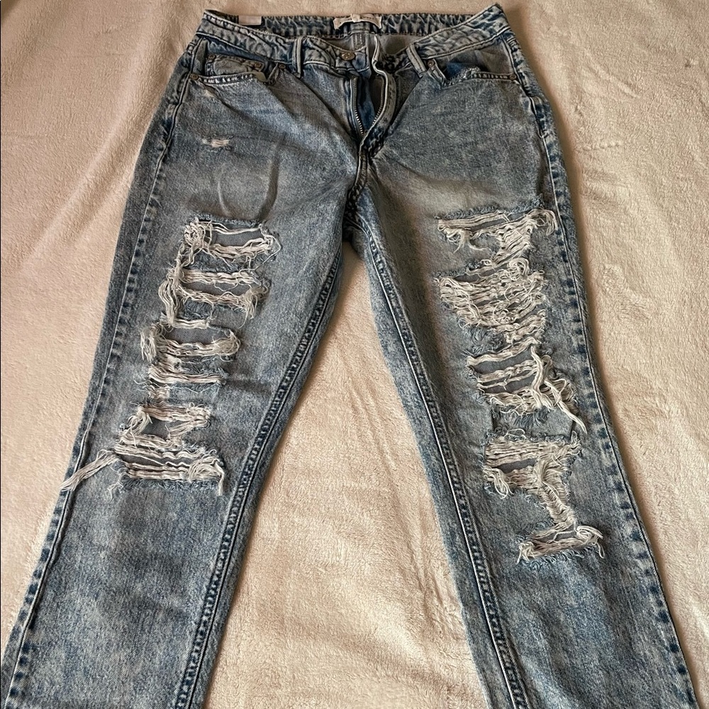 Straight-Legged Ripped Boyfriend Jeans